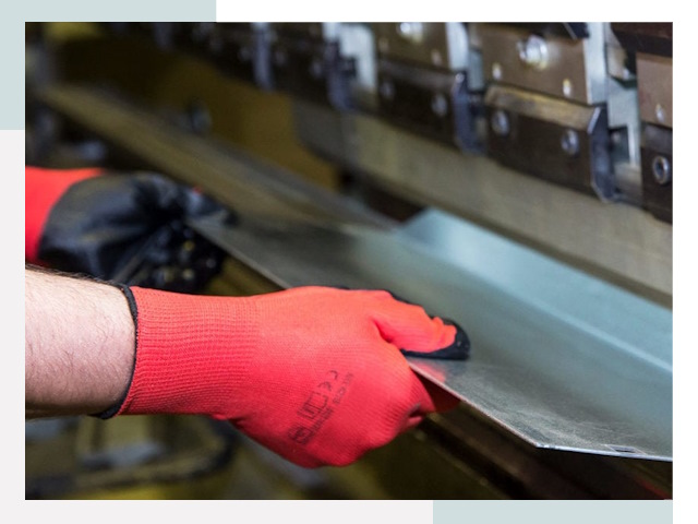 Гибка металла в Еманжелинск от 616 руб. - Надёжно и быстро