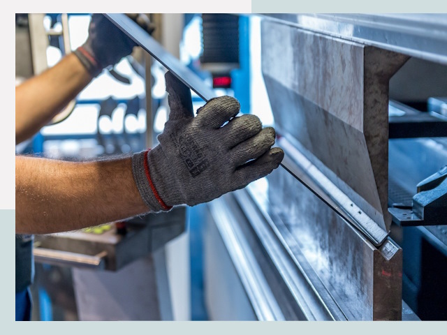 Гибка металла в Еманжелинске