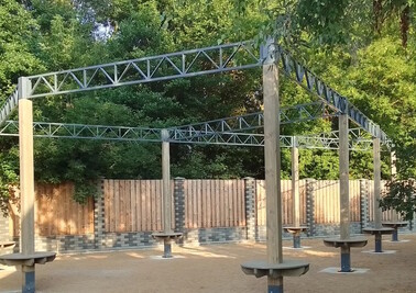 Терраса из металлоконструкций под ключ, проектирование, изготовление и монтаж от СтальСтрой-Мнж